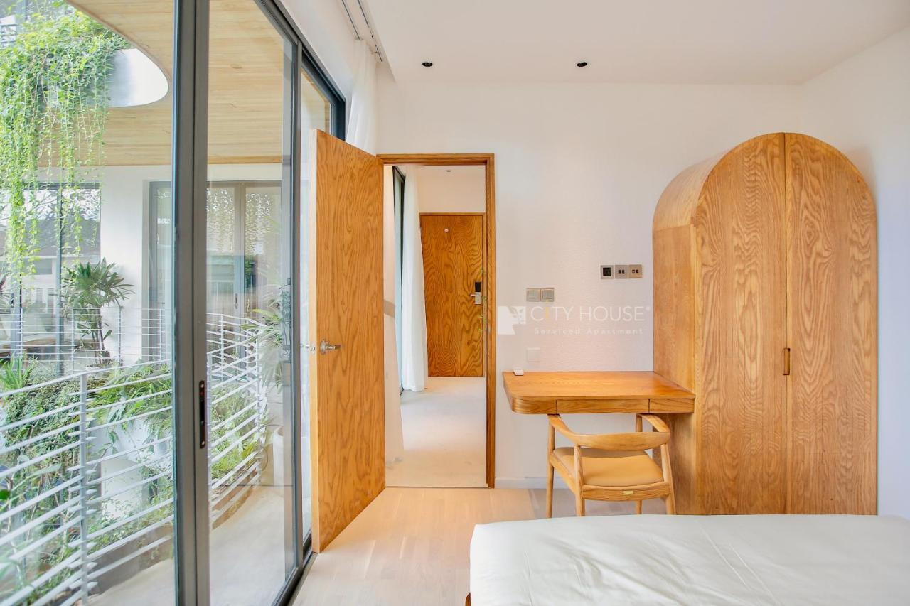 Khách sạn hẻo lánh Cityhouse - Cityoasis 2*